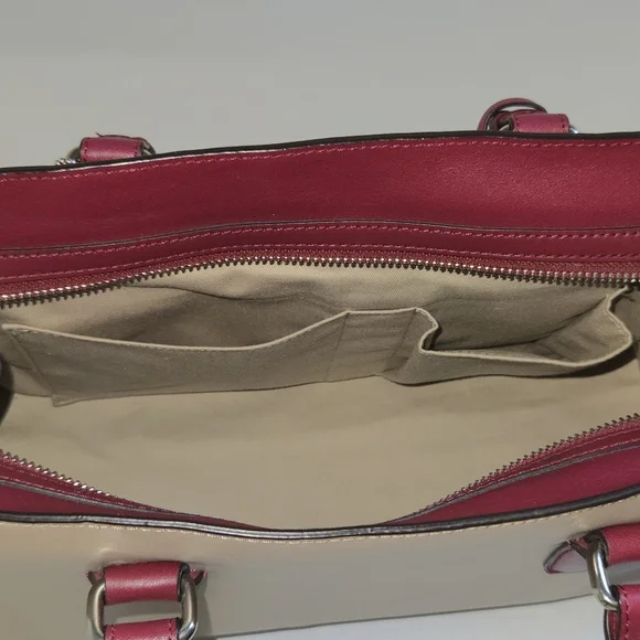 Coach Handbag Legacy Chelsea Tan/Red Classic Leather Tassel Boho Chic Satchel - Picture 8 of 16